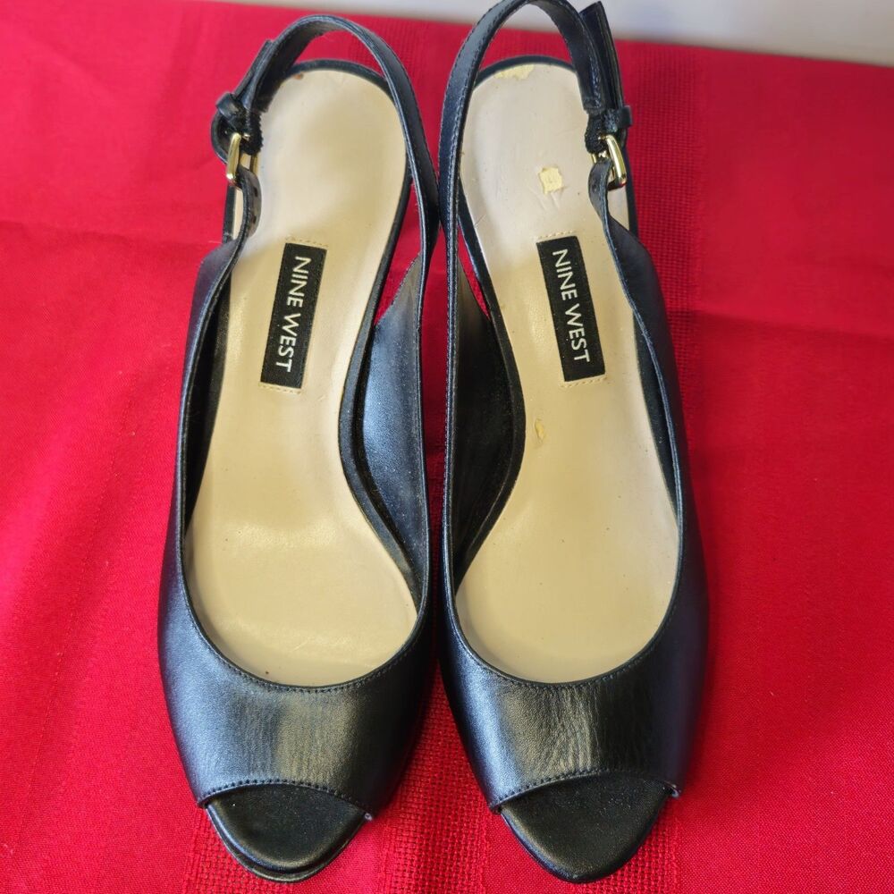Nine West Gabrielle Black Leather Peep Toe Slingback Heels Size 6.5M - Picture 3 of 9